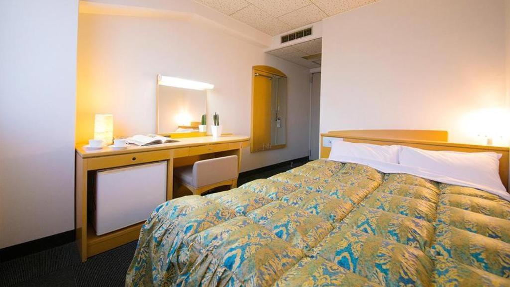 Hotel Town Honmachi Коті Екстер'єр фото