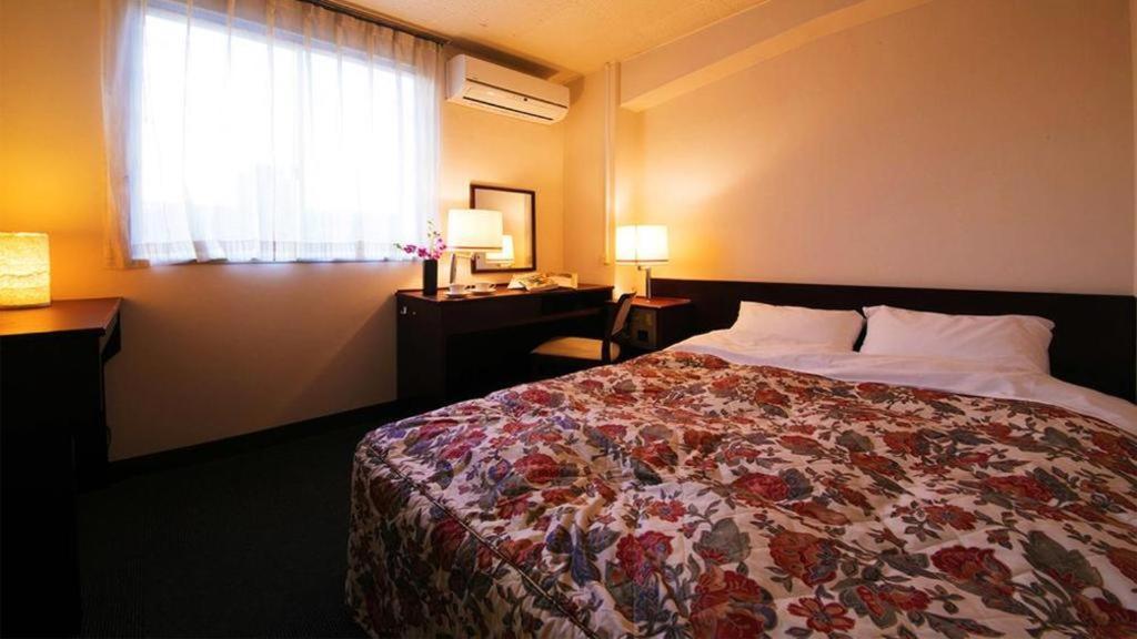 Hotel Town Honmachi Коті Екстер'єр фото
