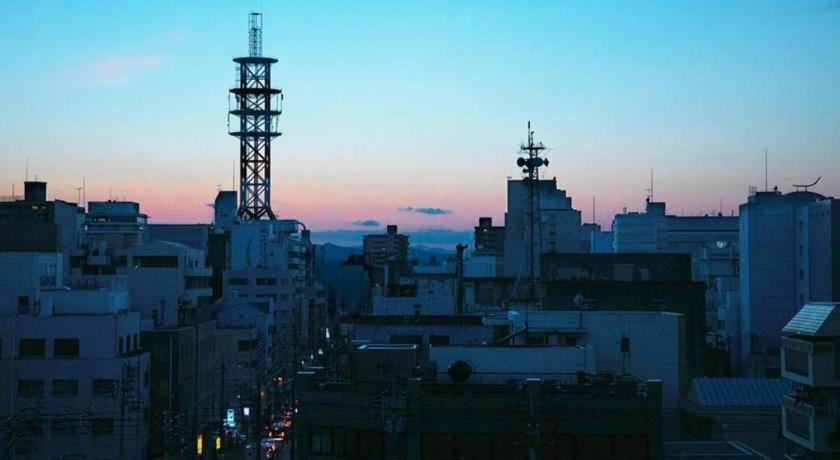 Hotel Town Honmachi Коті Екстер'єр фото
